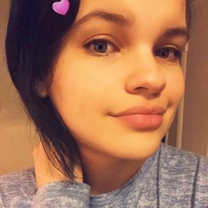 Meet your Posher, Tashira